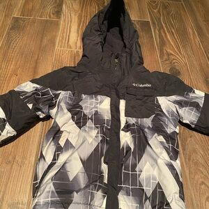 Columbia Kids' Geometric Black and White Raincoat